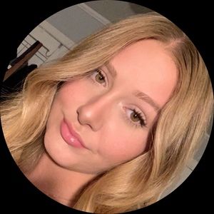 Meet your Posher, Elissa